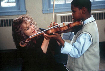 meryl_streep_a_child_music_of_the_heart_001.jpg
