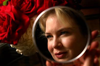 031223_hmed_zellweger_4p.hmedium.jpg